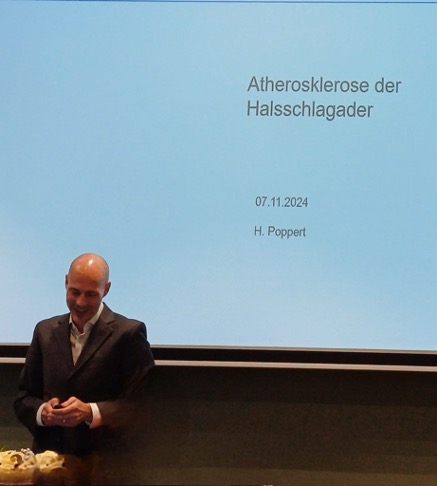 Vortrag von Prof. Dr. Holger Poppert